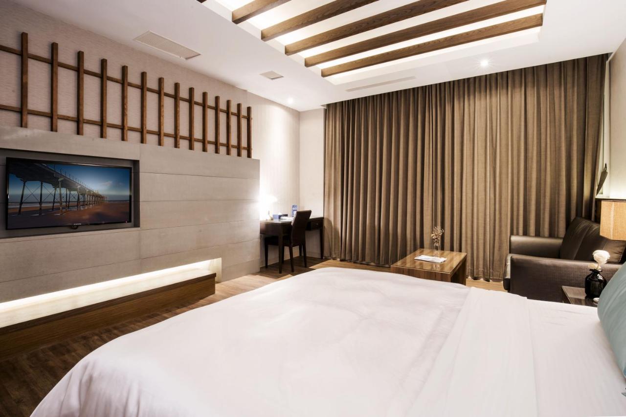Duo Romance Hotel Hualien Extérieur photo